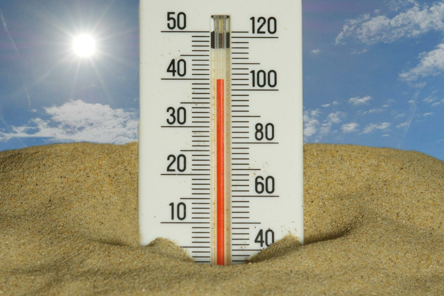 México registra 264 casos de golpe de calor en lo que va de 2026
