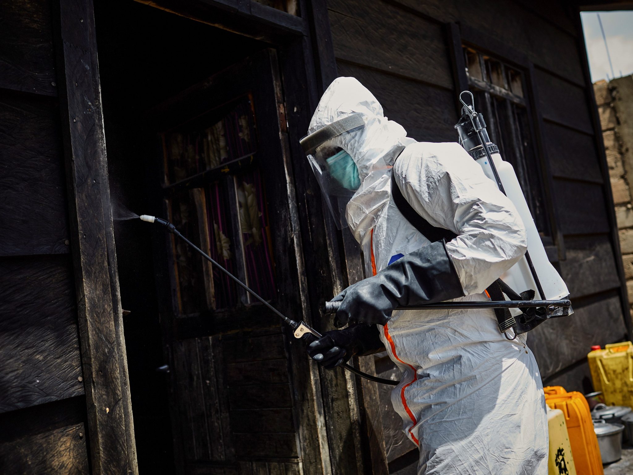 Estadounidense contrajo ébola en la RD del Congo